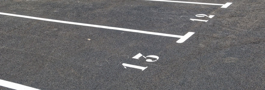 Signalétique au sol pour parkings